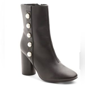 Kenzie Lizzy PU Upper black faux pearl size 7.5